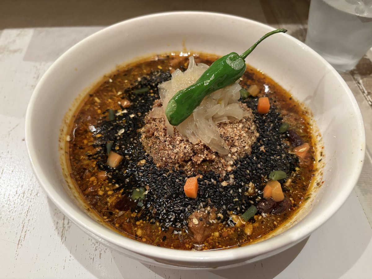 Zenn 2049 tweet media