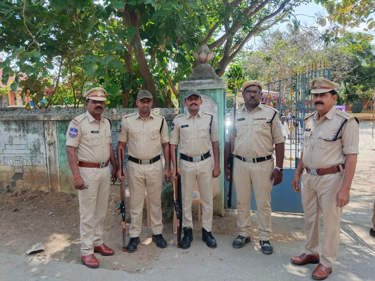 tgspbnshq's tweet photo. TGSP personnel are proudly serving for Tamil Nadu election duty.  They are working round the clock to ensure peaceful polling and public safety.
#TGSP #TGSPBATTALIONS #TamilnaduLegislativeAssemblyelection2026 https://t.co/T6VAUIQRGd