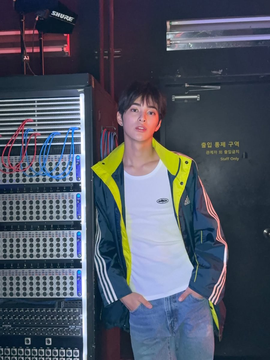 [260423] #KEONHO Instagram Update

“REDRED release party”

#건호 #CORTIS #코르티스