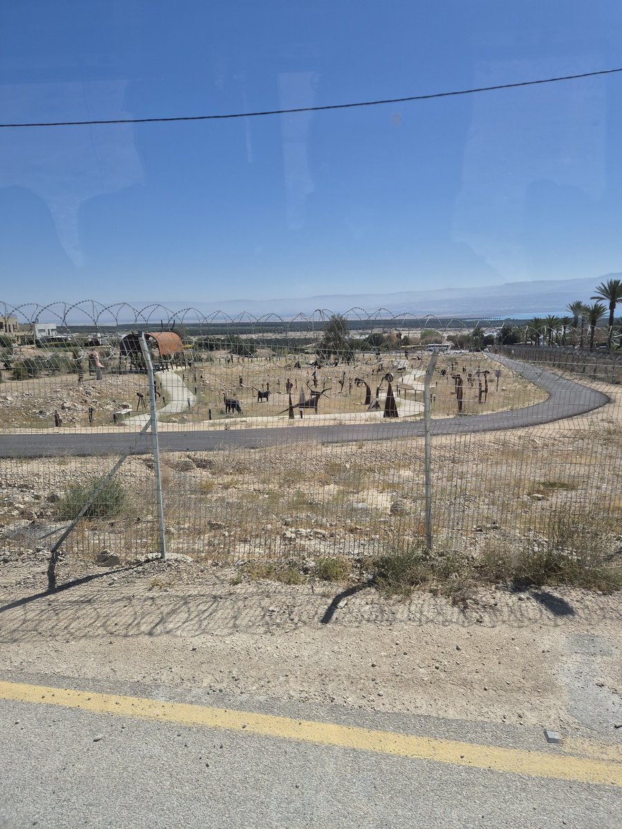 אבו-ג׳וקי המקורי tweet media