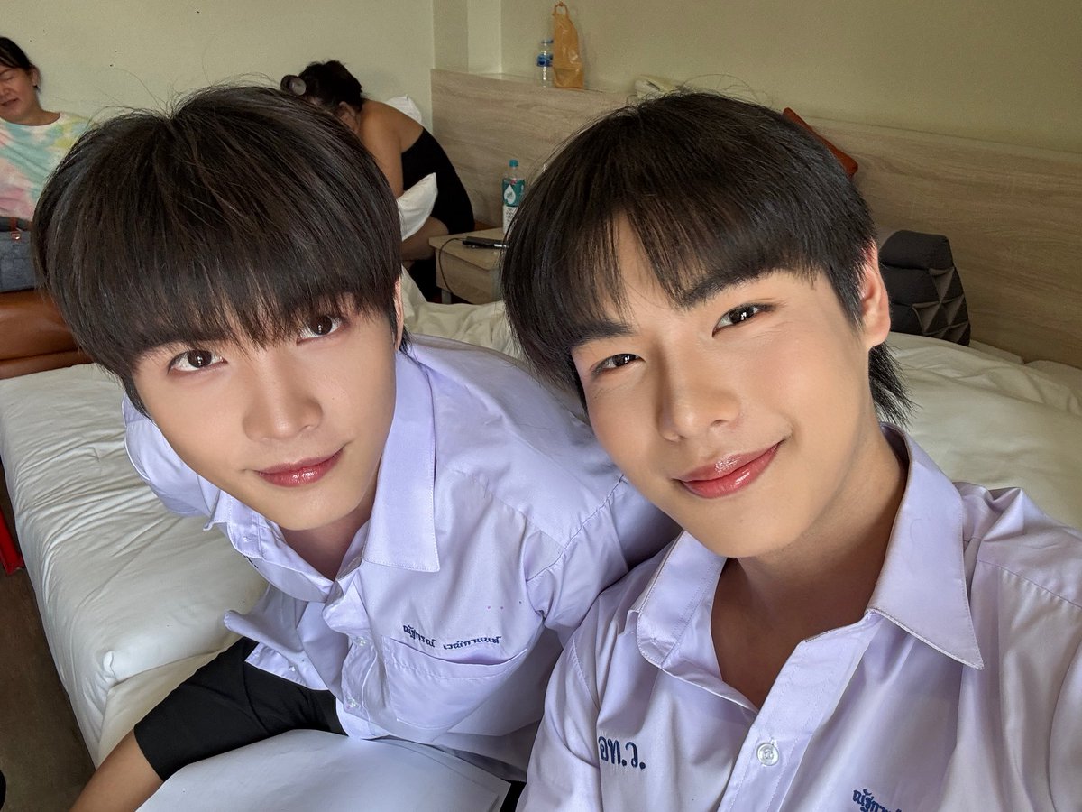 ไม่ใช่เดือนเหงาแต่เป็นเดือนหนาว tweet media