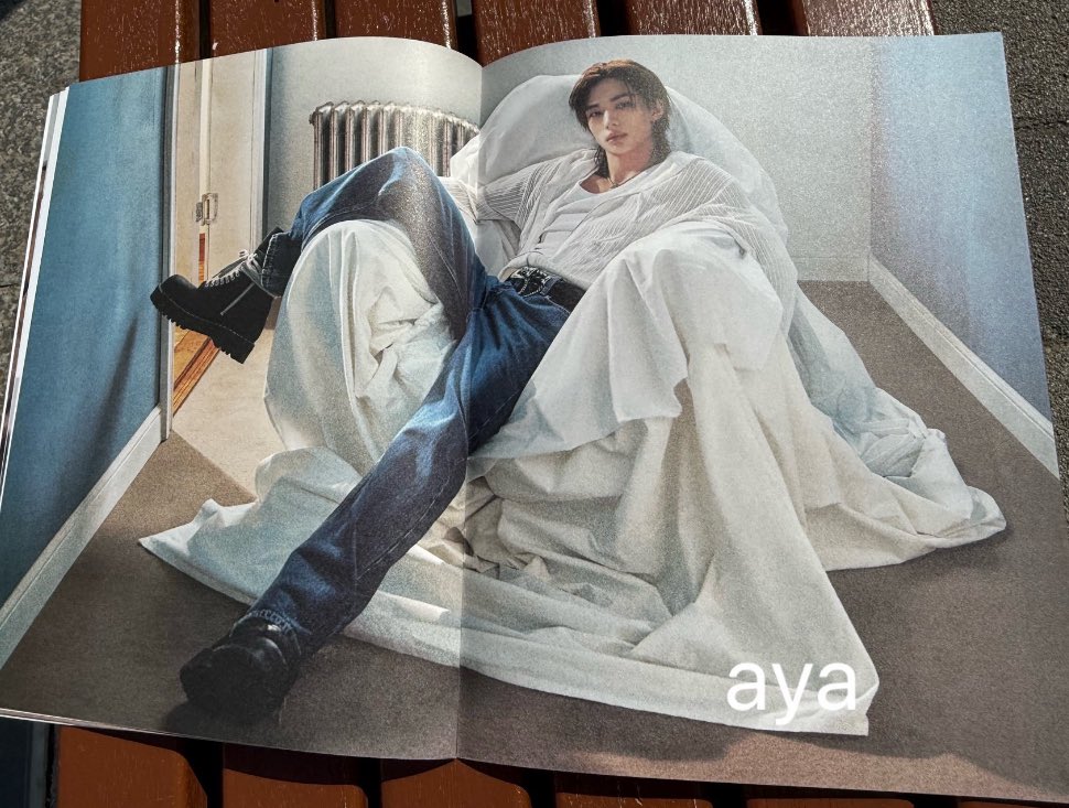 hyunjin pics tweet media