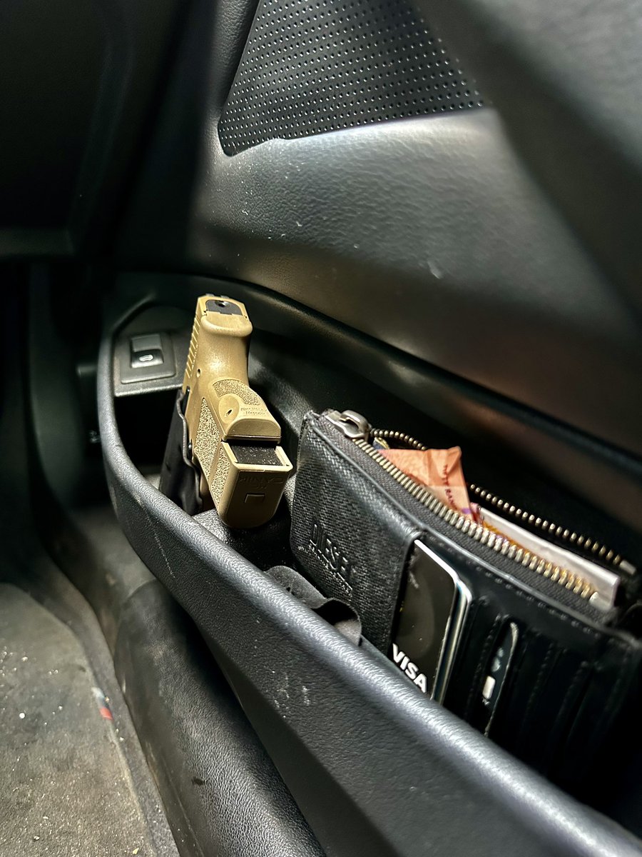 el Fantasma tweet media