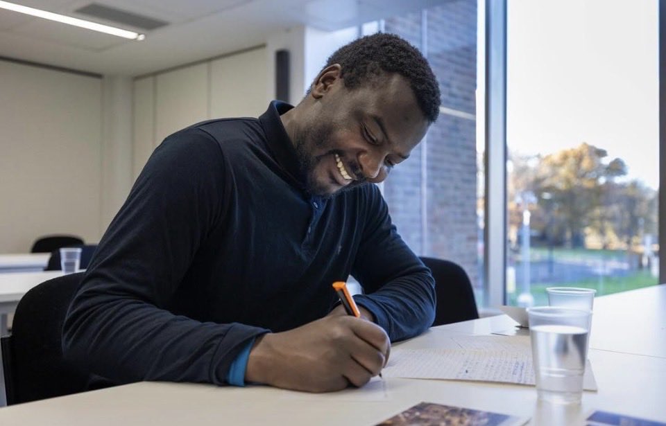 ZINASU🇿🇼 tweet media