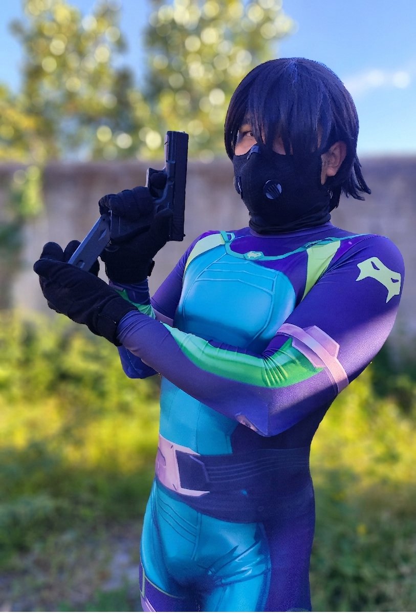 RinRinZu1's tweet photo. Just Trying out my Viper Outfit xD
#valorant #cosplay #femboy #femboycosplay #vtuber https://t.co/AG0Q9MNnKn