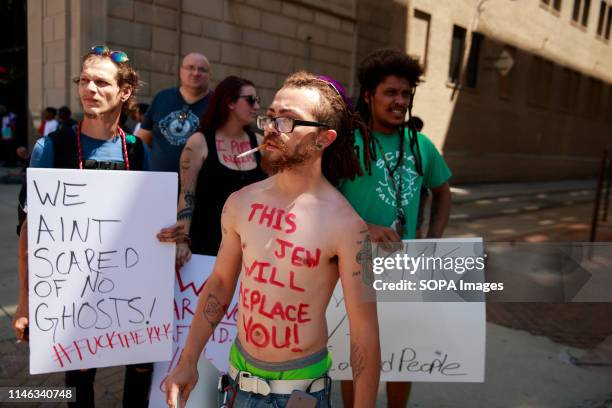 Ezekiel Kyle Hüttler tweet media