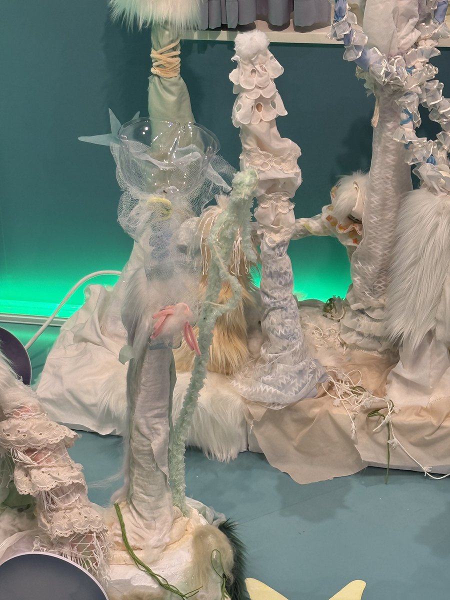 DONGGEURION's tweet image. Ode to Love POP UP
소품들 다 내취향
#NCTWISH #wish #엔시티위시 #위시 #ode_to_love #odetolove #오드투럽 #팝업 #정규앨범 #더현대