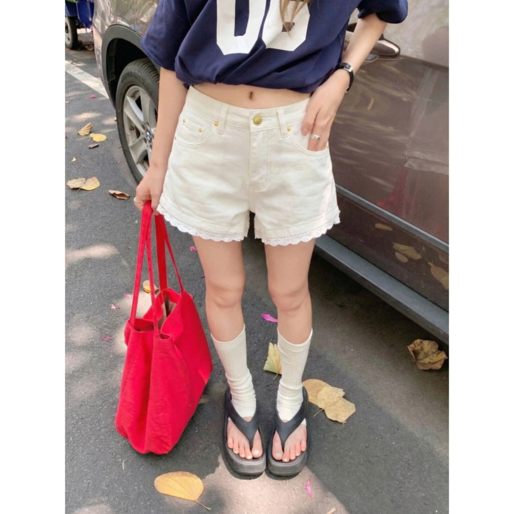 StdShopee's tweet photo. ❤️กางเกงยีนส์ขาสั้นเอวสูง เเต่งลูกไม้ น่ารักมาก❤️
พิกัดร้าน : https://t.co/Sl6lFIt3Ew
#กางเกงยีนส์ #กางเกงขาสั้น #ขึ้นฟีด https://t.co/81HfLyT5Nv
