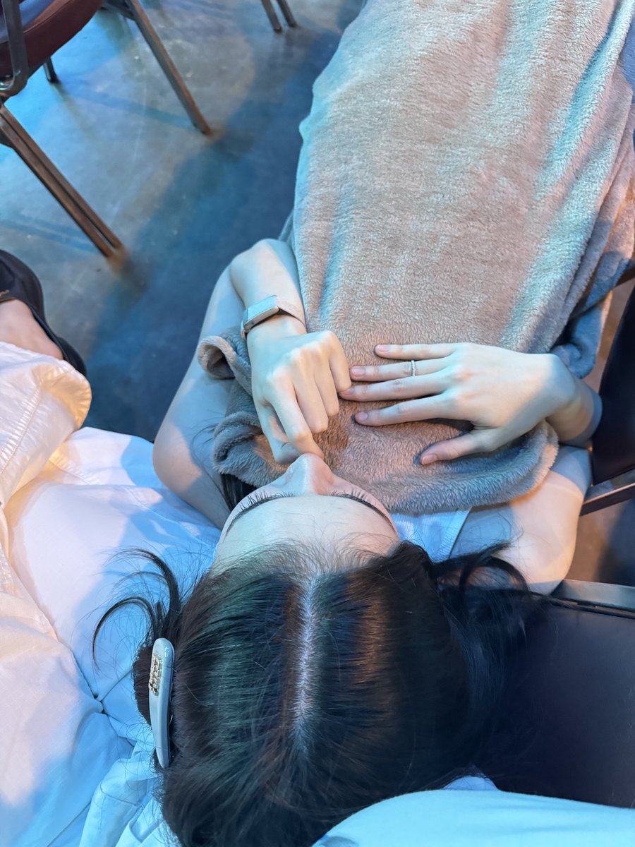 ginnynatnicha (@ginnynatnicha) on Twitter photo 