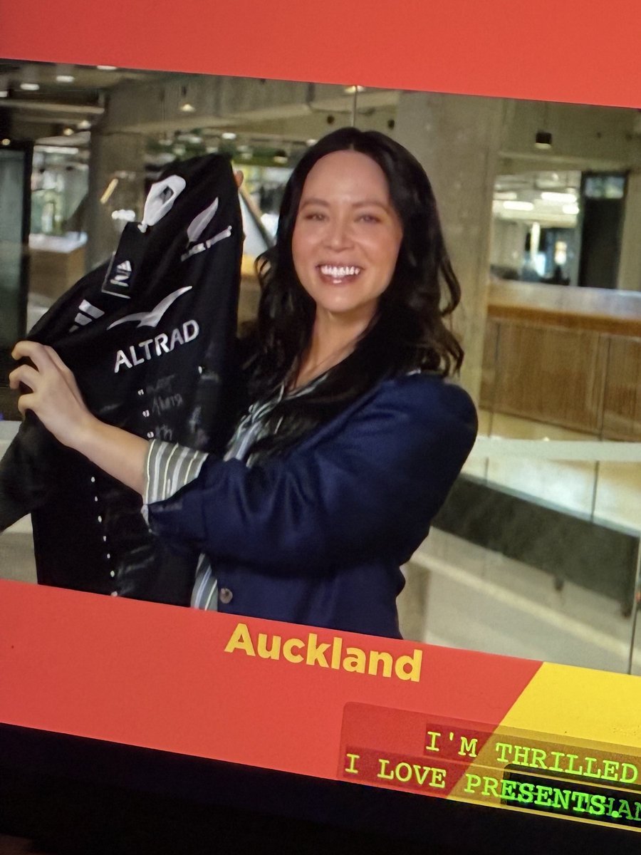 IS SHE NOT THE CUTEST PERSON EVER