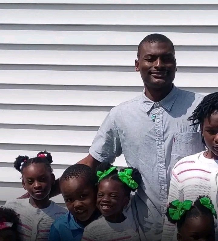 DiemeKanyo39315's tweet image. #USA : Un père divorcé abat ses 8 enfants (3 à 11 ans) + leur cousin. Abattu par la police. Deux femmes grièvement blessées. États-Unis. Énième massacre. Énième débat. Énième silence. 🔫🇺🇸 #Shreveport #GunViolence