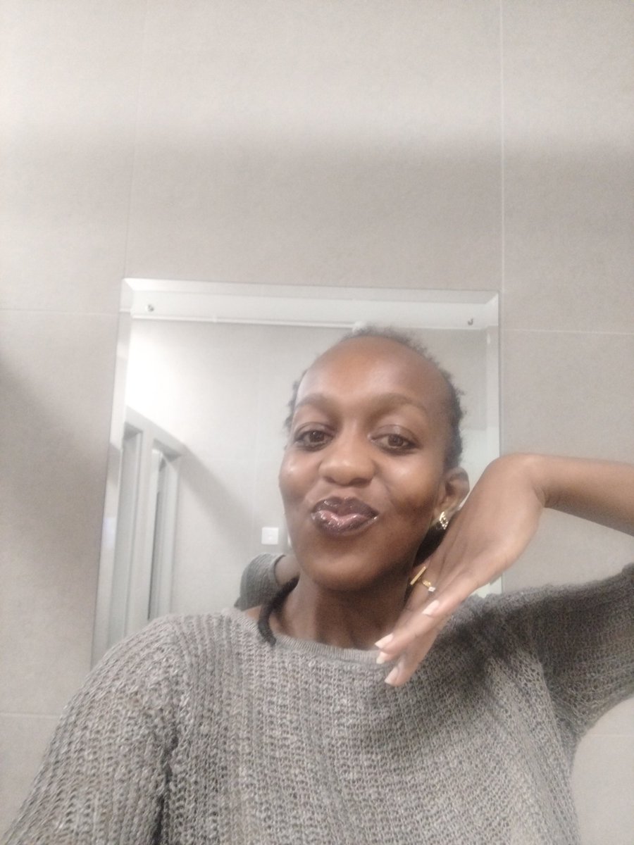 Çalhanoğlu's ball striking💙🖤 tweet media