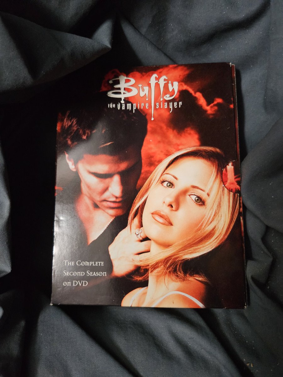 HeroldJh's tweet image. #NowWatching "Buffy the Vampire Slayer" season 2, episode 19 "I Only Have Eyes For You" and episode 20 "Go Fish" on #DVD #Buffy #buffythevampireslayer #Angel