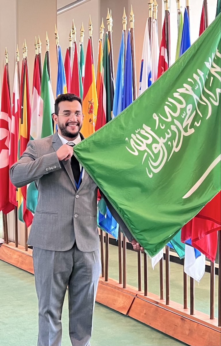 AbdullahTalae's tweet photo. من مقر الأمم المتحدة، يتحدث صوت شباب المملكة 🇺🇳🇸🇦

تشرفت بترشيحي من قبل @Salam4ccAR، للمشاركة في منتدى الشباب التابع لـ #ECOSOC بمدينة نيويورك في @UN.

كما سعدت بإلقاء كلمة والمساهمة في إبراز إنجازات الشباب السعودي ودورهم المتنامي في تحقيق أهداف التنمية المستدامة.🇸🇦

#ECOSOCYouth https://t.co/vGLo0PxYFB