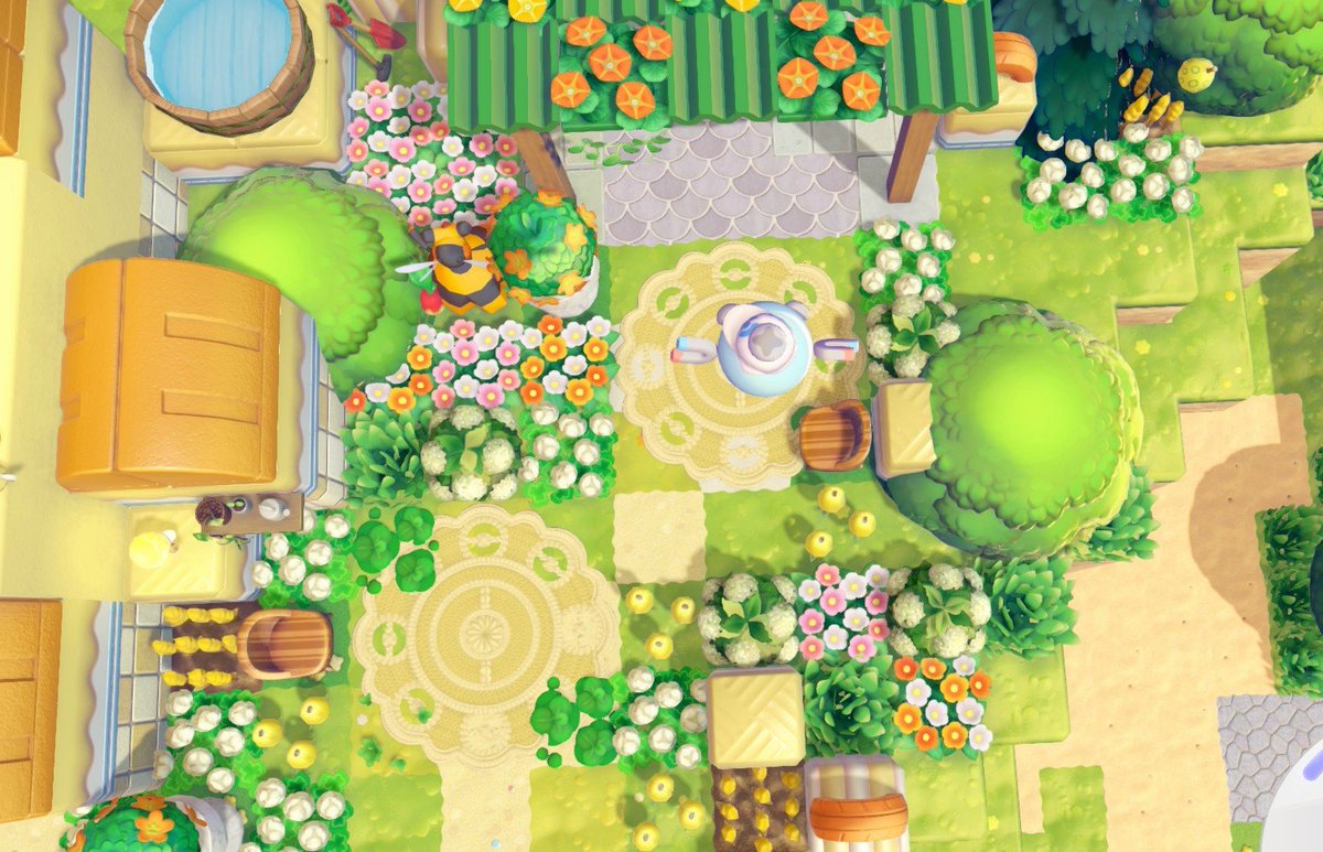 スイーツのかべ=はちみつイメージでミツハニーとビークインのすみかを作ってみた🍯
このブロック、もう少し濃い目に染まって欲しかったな〜

うきくさとわかくさはレースのマットの上に重ねられることを発見🌱

#ぽこあポケモン