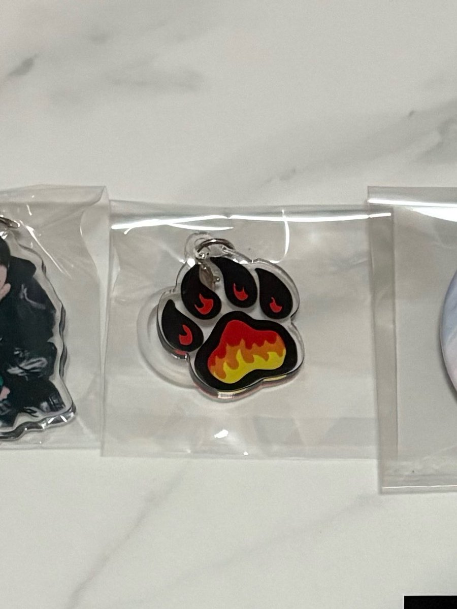 𝐩𝐚𝐲𝐚 tweet media