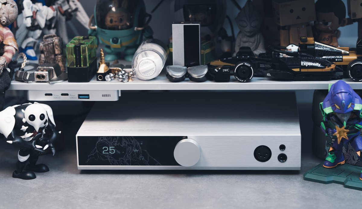Co-created with SMSL—
DHA15: A High-Performance All-in-One DAC/ Amplifier

MOONDROP aesthetic elements + SMSL premium performance.

📸: LOMO胖纸
