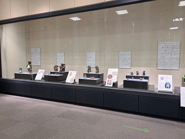 hiroshima_prms's tweet photo. ＼今日から開幕！／
春の展示会「えがおあふれるカッパたち－花輪敬三コレクション展－」が始まりました！
カッパグッズがなんと総勢500点！お気に入りのカッパを探しに来てください♪
#カッパ展 https://t.co/8MX8pgd5Wt