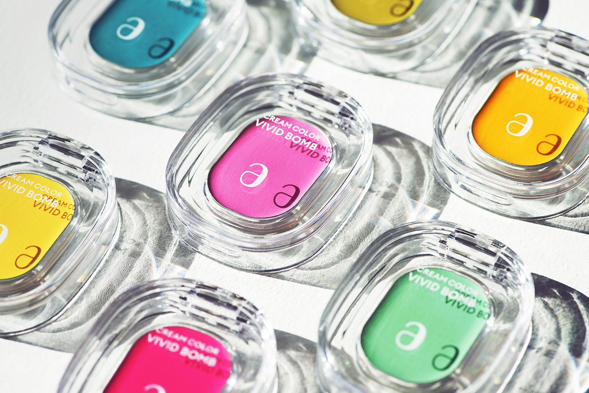 thisisgrey tweet media