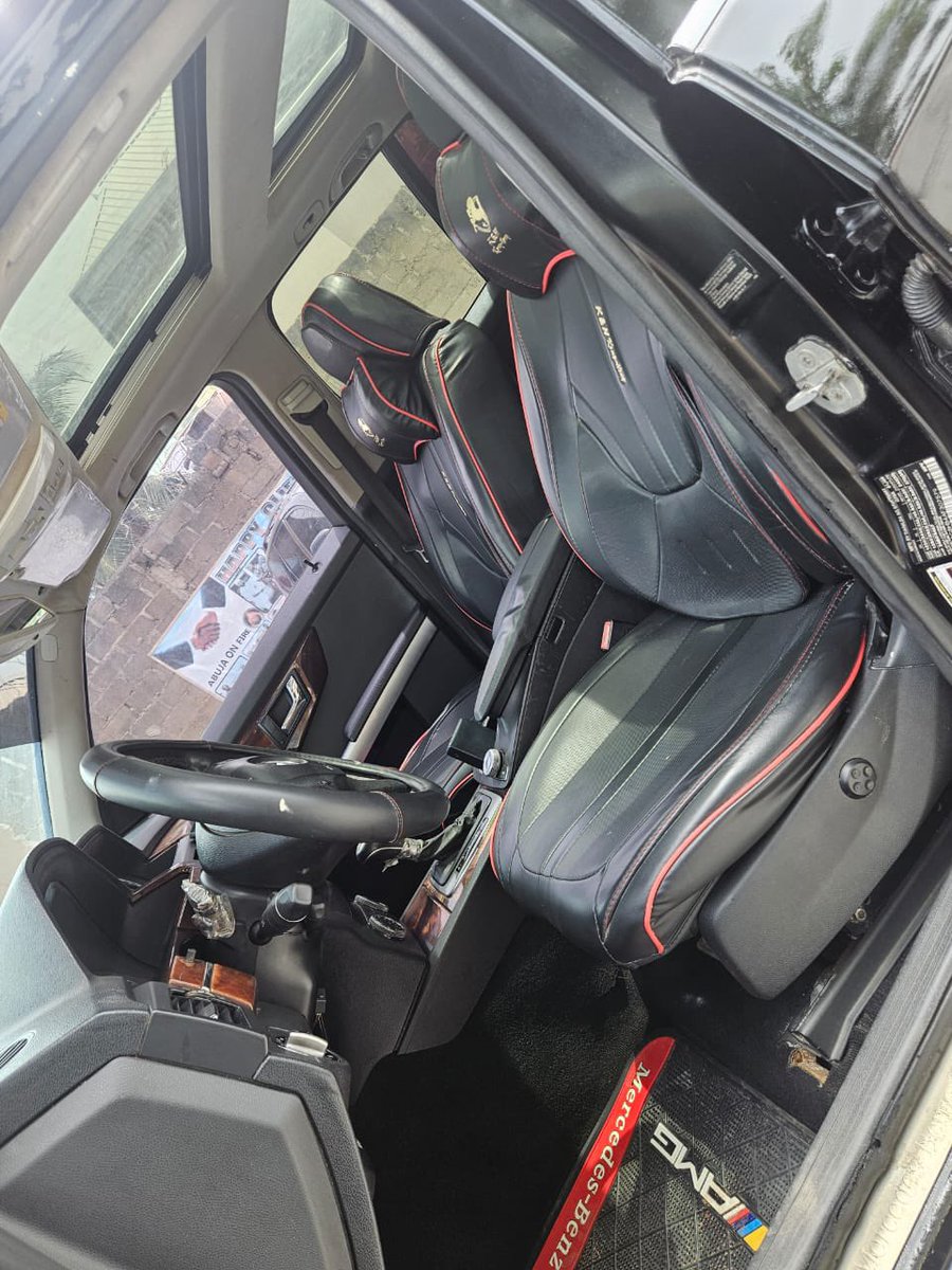 used Mercedes Benz GLK with legit duty, first body, put call 📞… 
price: 9.5m only

Phone : 08138433778