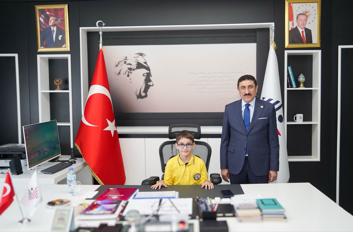Prof. Dr. Zekeriya AKMAN tweet media