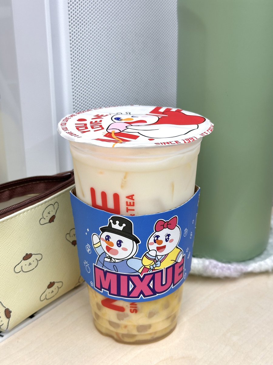 내가 너무 힘드러하니까 대리님이 사주셨더
너무너무 제 취향이에요 나는 코코넛을 좋아하나봐