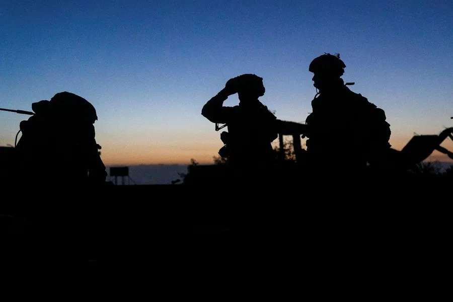 🇮🇱🇱🇧 Israeli soldiers are reportedly looting homes in southern Lebanon

Fighters and commanders on the ground say that regular and reserve troops are taking civilian property from houses and businesses: motorcycles, TVs, paintings, sofas, carpets, etc.

This has become routine,