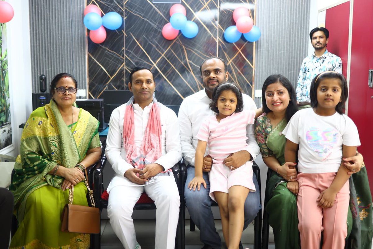 आज मलिहाबाद स्थित हीरालाल यादव ग्रुप ऑफ कॉलेज की नई शाखा के उद्घाटन समारोह में शामिल हुआ।

कॉलेज का उद्घाटन मा० राष्ट्रीय महासचिव श्री शिवपालसिंह यादव जी द्वारा किया गया।

कॉलेज के सभी शिक्षक व कर्मचारियों को बधाई एवं शुभकामनाएं।
