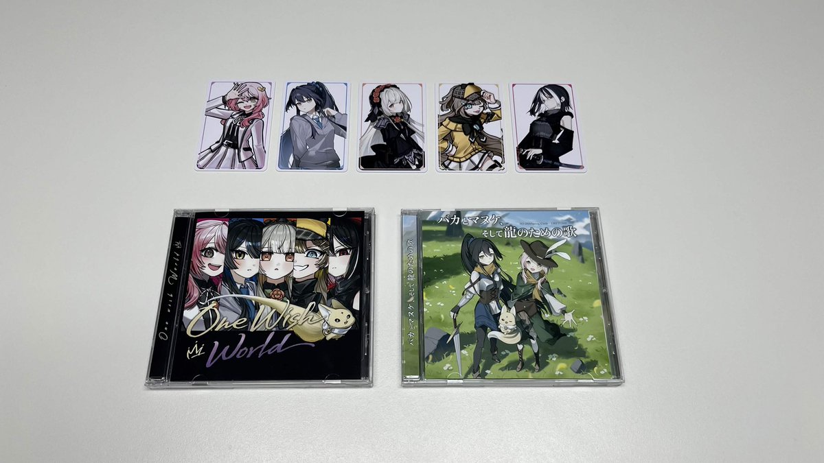 oretomeofficial's tweet photo. 今回のM3春で頒布するCDとイラストカードの実物を公開します🎊

価格：  
・CD 1枚　1000円  
・CD 2枚　1800円  
・イラストカード 1枚　500円

4月26日、東京流通センター（TRC）でお待ちしております！

ブース：ク-29z

#M3 #M3春 #M3春2026 https://t.co/plGRN5LRHW