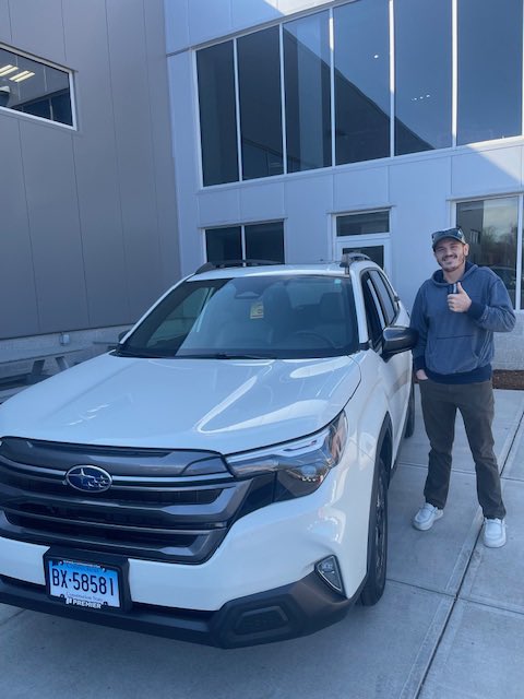 PremierSubaru's tweet photo. New Forester, new adventures, endless memories ahead. 🌲✨
Congrats Chad — your Subaru story starts now! 🚘

#SubaruForesterPremium #SubaruAdventure #PremierSubaru #LoveIsWhatMakesASubaru

📸/Delivery: Ted Astarita https://t.co/IkoLOZCtwd