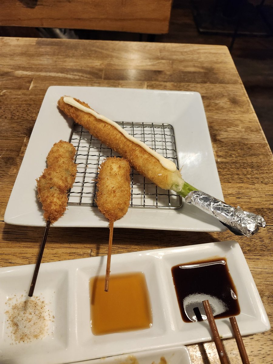 rokkobito's tweet image. 串揚げの口になってしまったので
お洒落串揚げのお店に

#お初天神裏参道
#AGEHA
#OSAKA