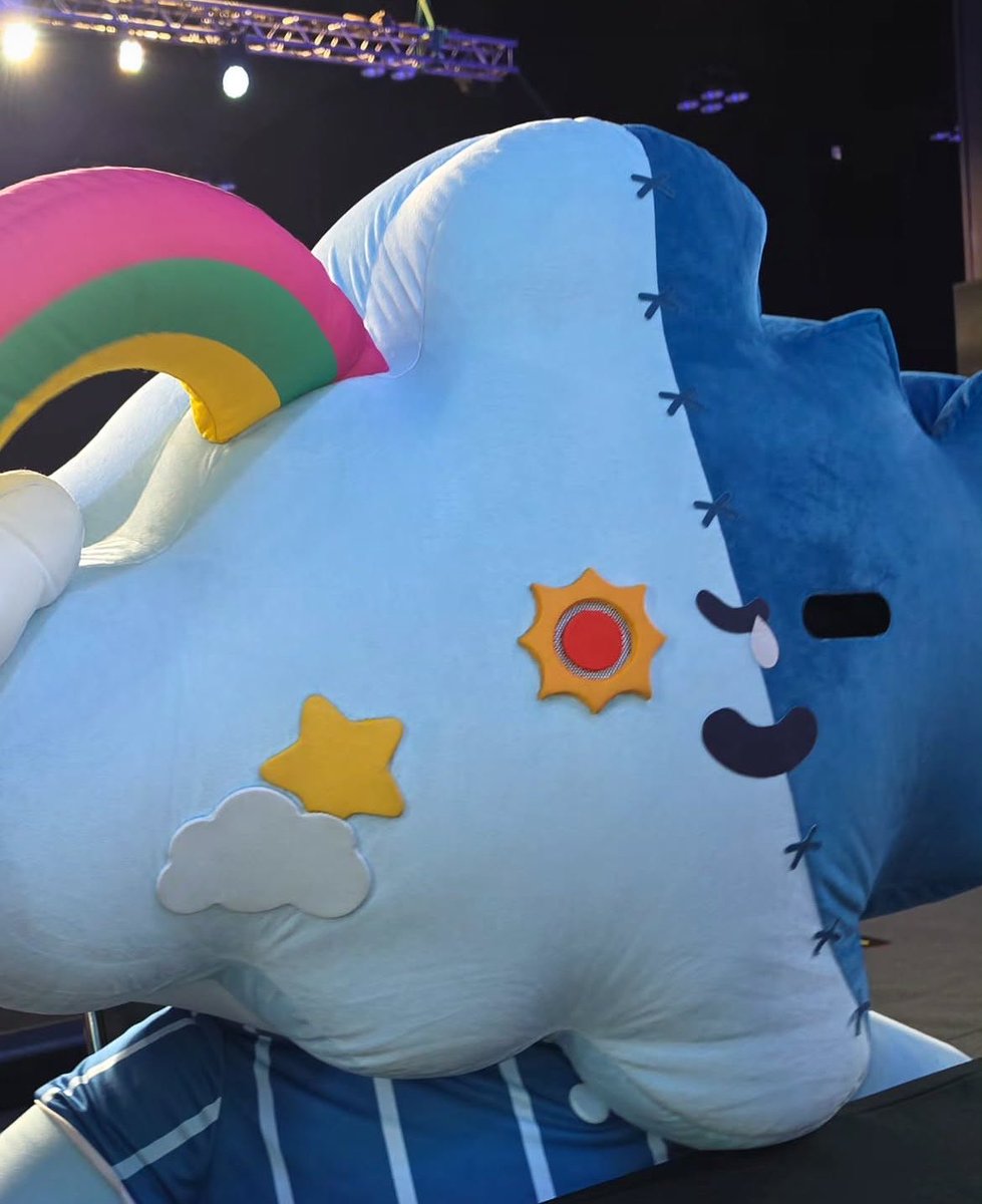 tear ᡣ𐭩ྀིྀི tweet media