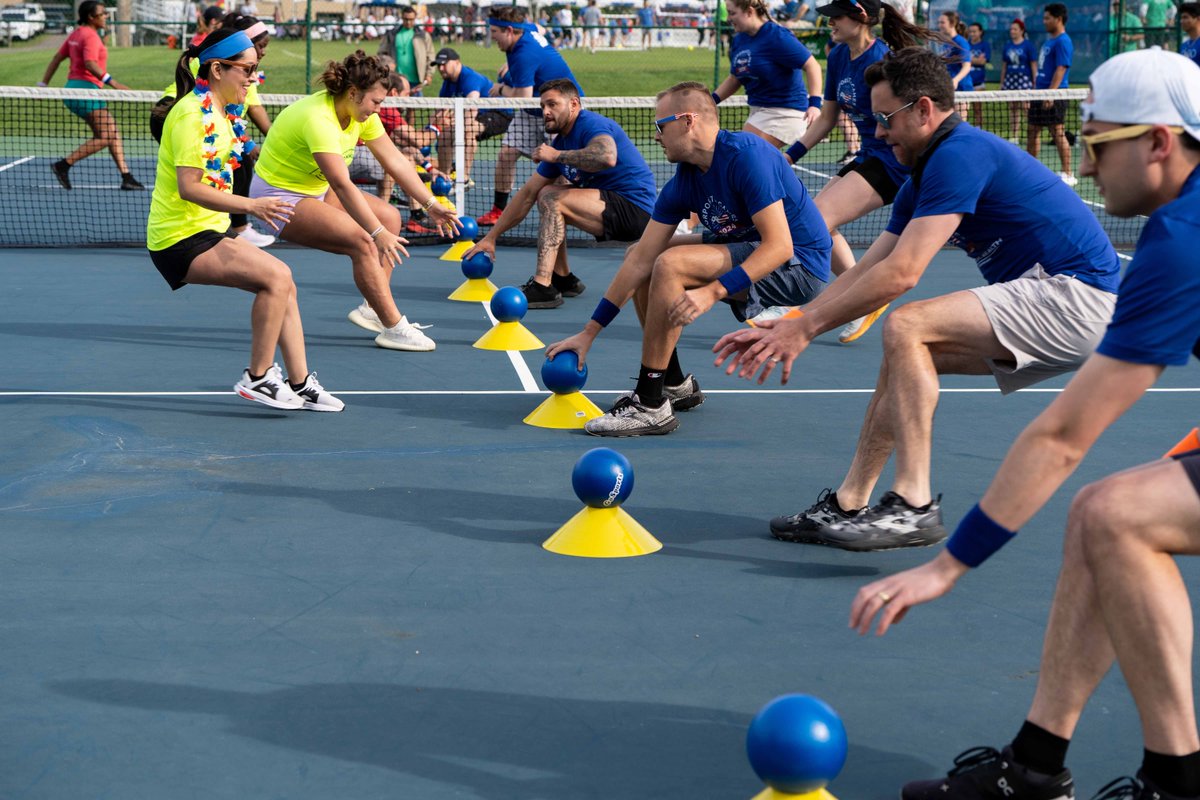 SportsinLou's tweet image. Forget the stress ball—try cornhole, volleyball or dodgeball instead.

Your team works hard. Reward them with a day of fun, friendly competition at the Louisville Corporate Games presented by Swags.

📅 May 30–spots are limited!
👉 louisvillecorporategames.com

 #TeamBuilding #Swags