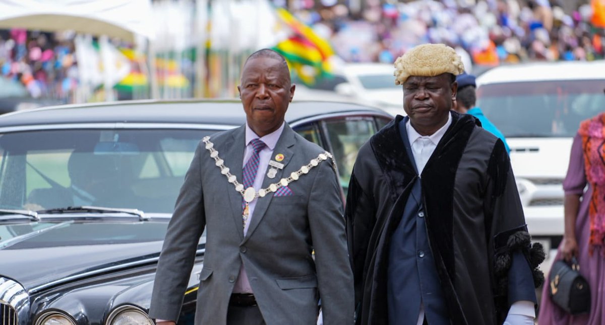 Lancell_Rugg1's tweet image. DELEGATES ARRIVE FOR ZITF 2026 OFFICIAL OPENING 

Highlights from the Zimbabwe International Trade Fair(ZITF) main arena in Bulawayo, where delegates have begun arriving for the official opening of the 66th edition of the annual trade showcase.

#ZITF2026 #Zimbabwe #Bulawayo