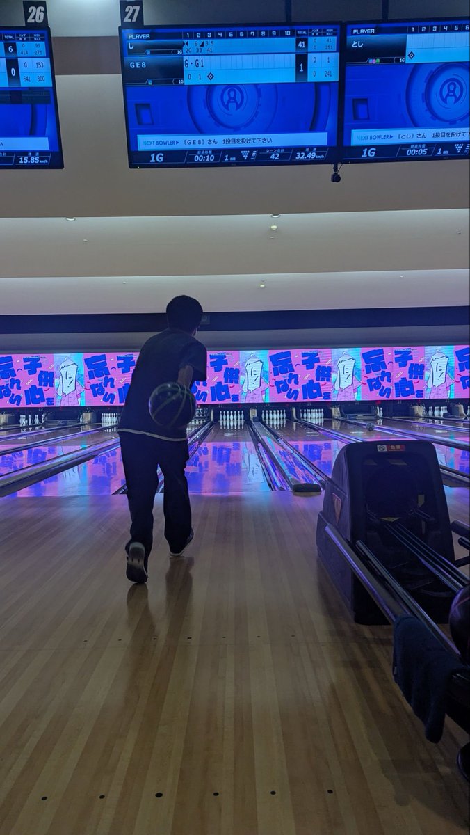 No.2 ひろと
愛車：フィット(GE8)
学部：薬学部
自動車部随一のまとも枠(？) で、同期の中では一番走っているであろう人物
助手席によく部長を載せている
サカナクションを聴きまくっており、カラオケで歌う曲の99％はサカナクションである
すき家でよくフリスビー丼を頼む