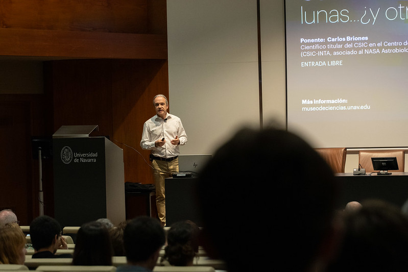 museoCCNN_unav's tweet image. @brionesci, del @CSIC: "Somos optimistas, desde el punto de vista científico, sobre que puedan existir otras formas de vida en el #Universo"

🪐bit.ly/3QEX3rA

#eclipse