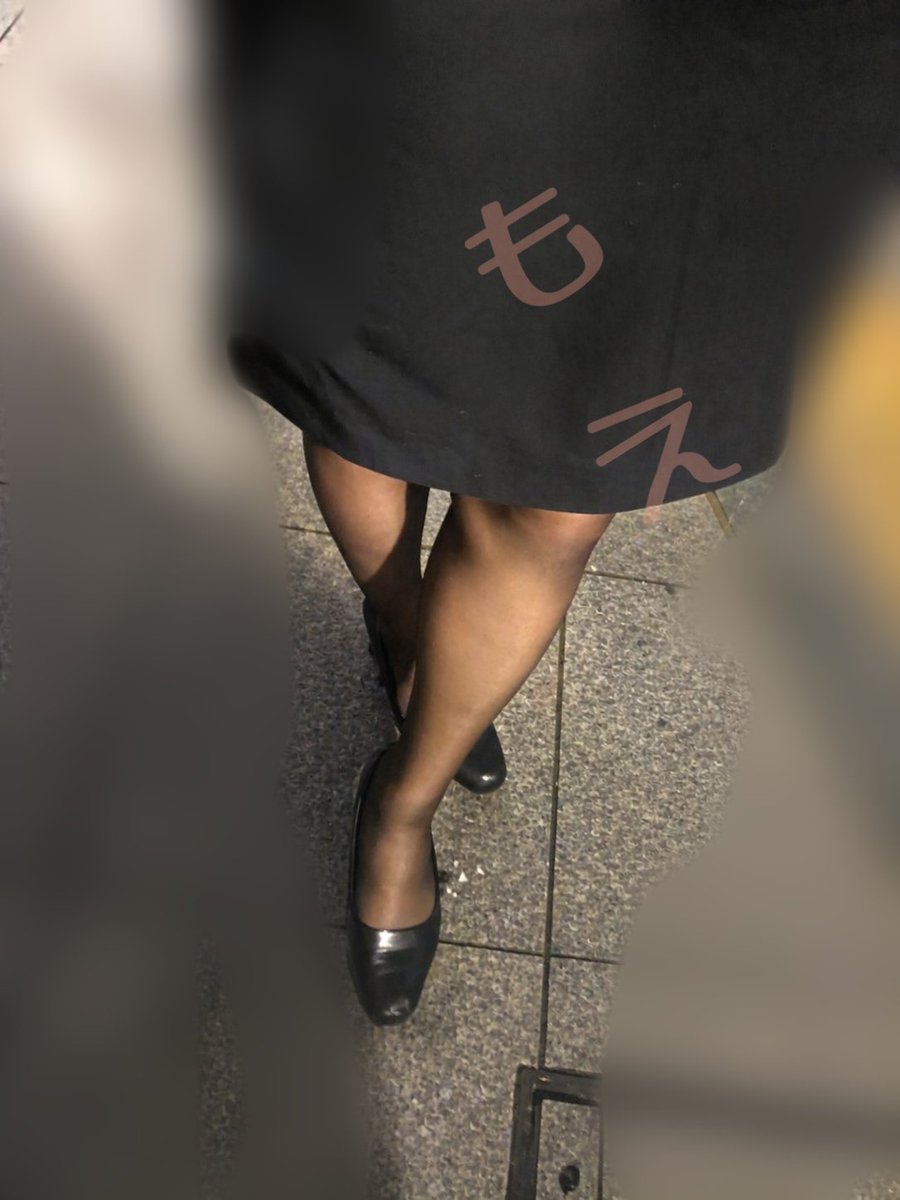 もえパーサー足臭い乗務員 tweet media