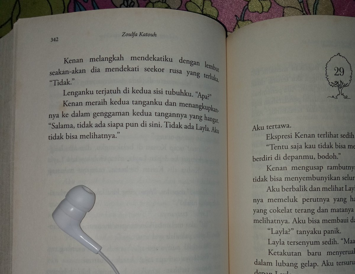 𝑣𝑦☽ tweet media
