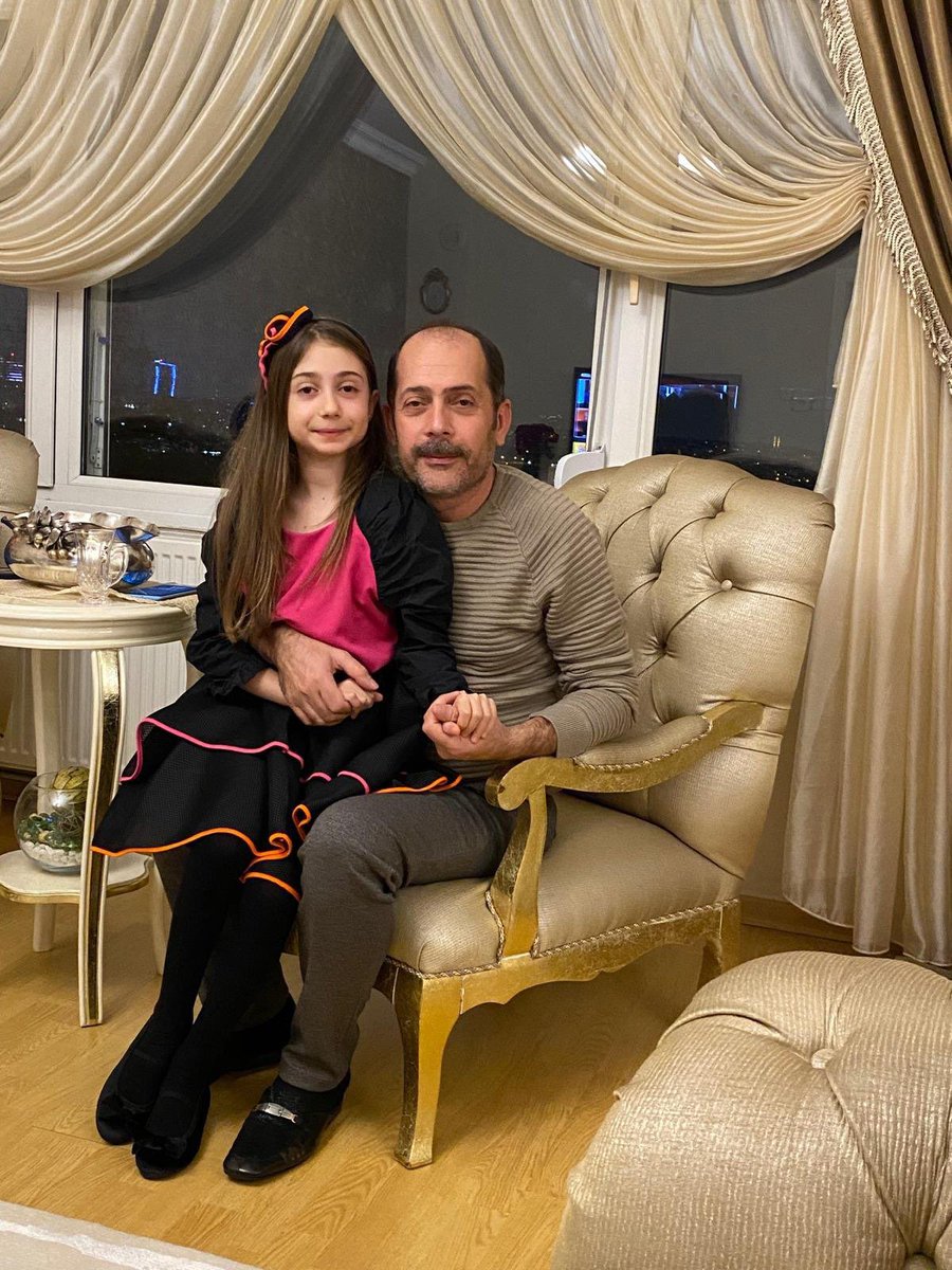 doktormrc's tweet photo. Profilime her giren, bu tweeti her gören bu iki meleğin tam bir şifaya tezlikle kavuşması için bir kere dua etsin lütfen. Almina ve Mustafa inşallah iyileşene dek sabit duracak. Allah’ım nolur sağlık ve mutluluk yağdırsın üzerlerine. https://t.co/BlM7Ryk2B5