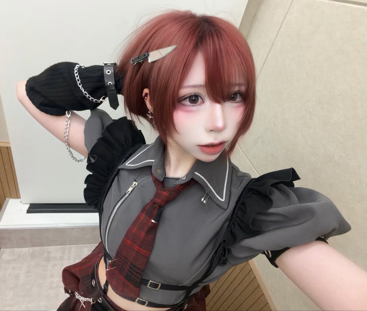 아카 アカ 【17Hz】 tweet media