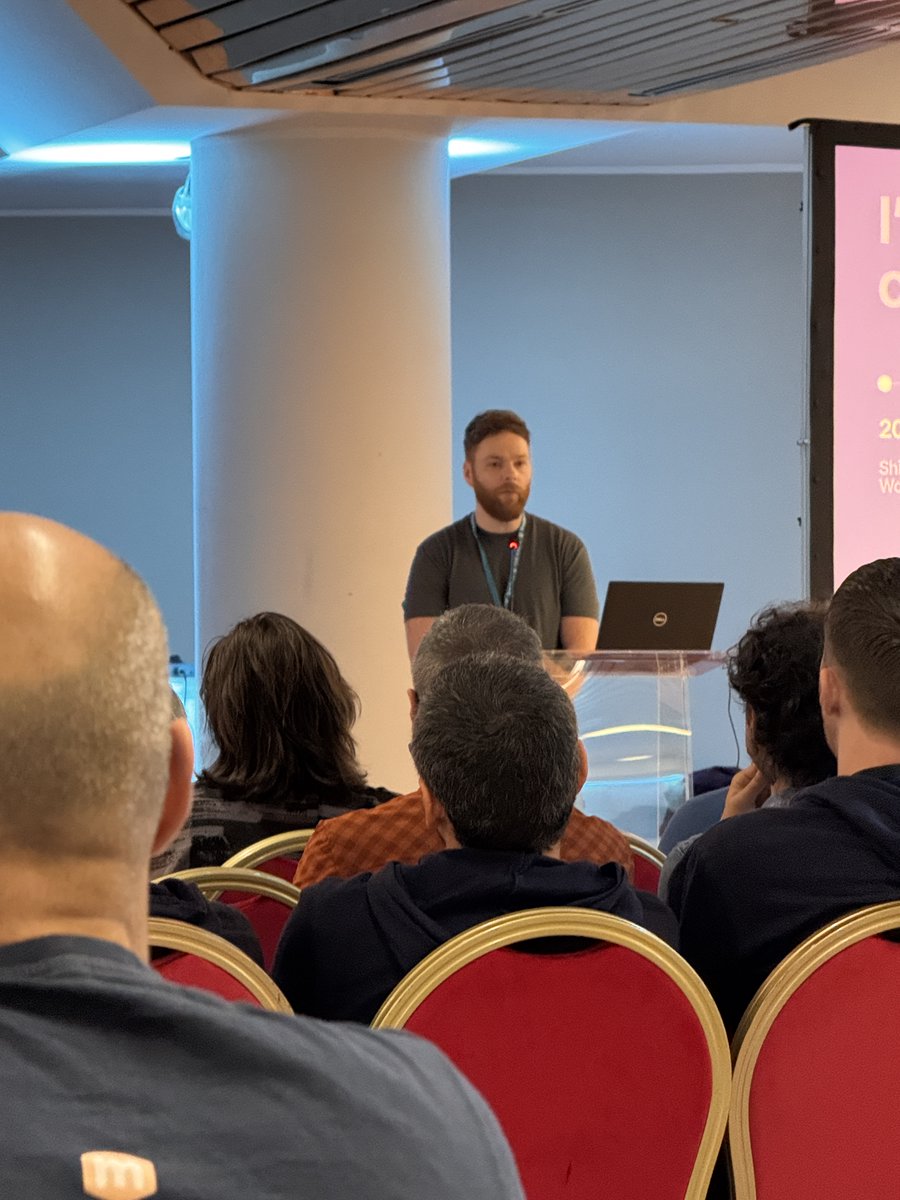 Anne Bovelett tweet media