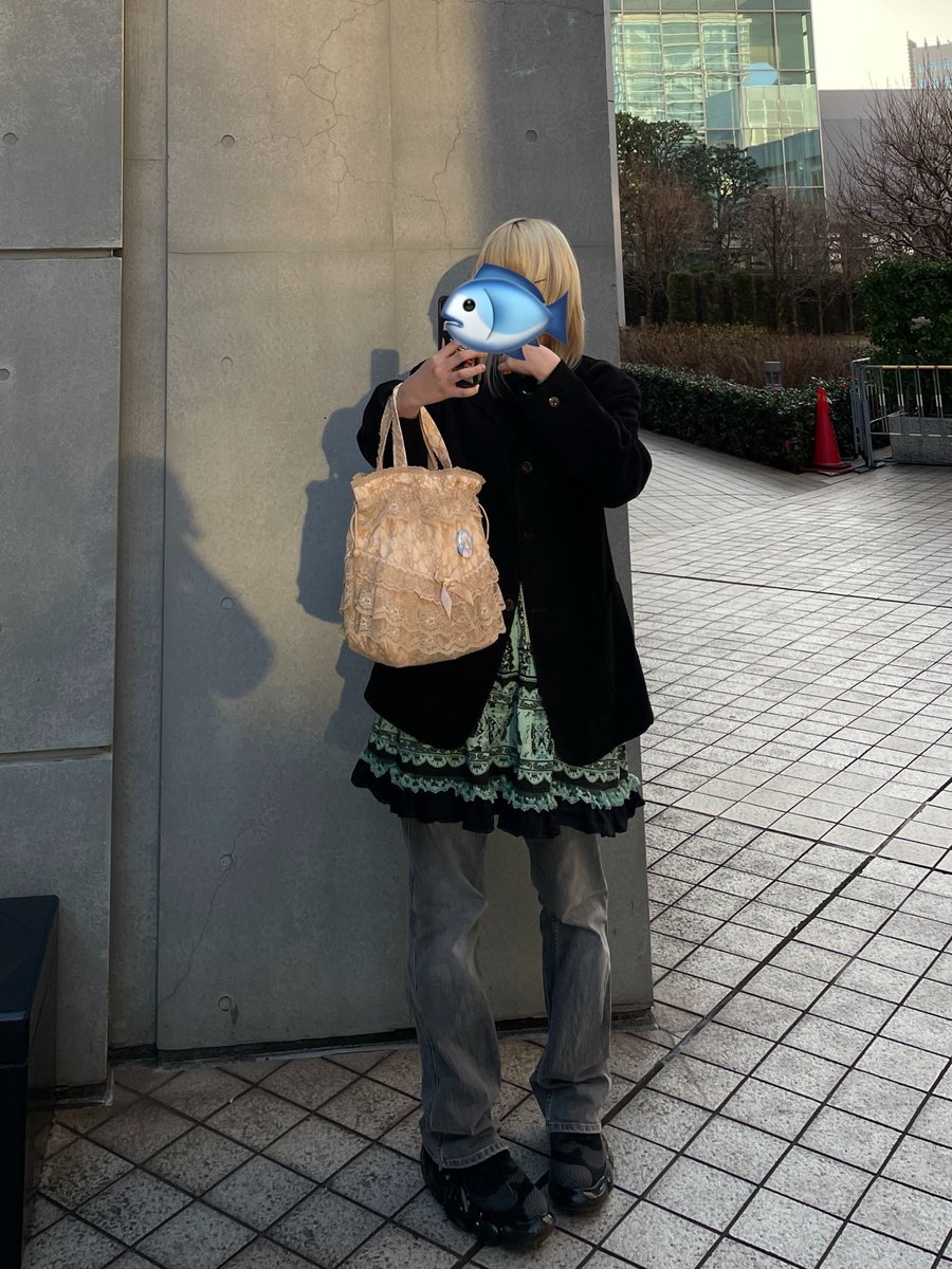 し tweet media