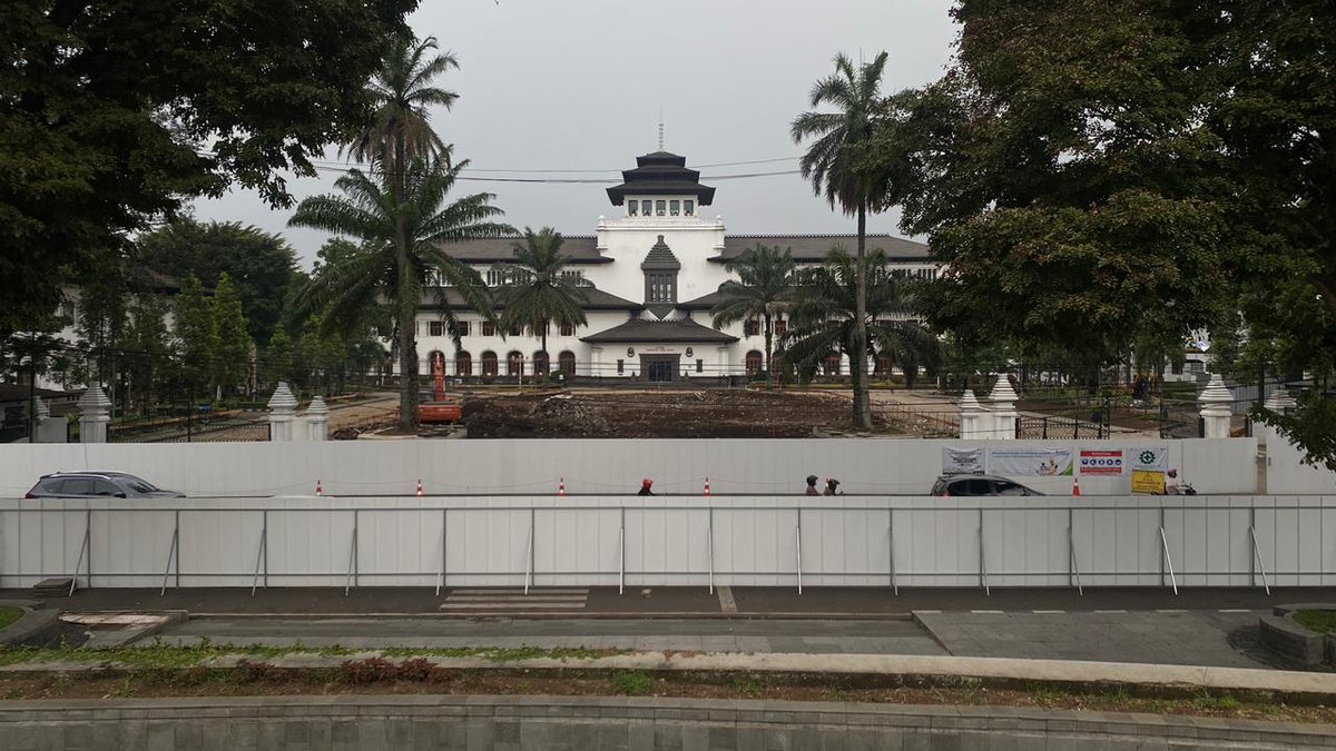 BandungBergerak tweet media