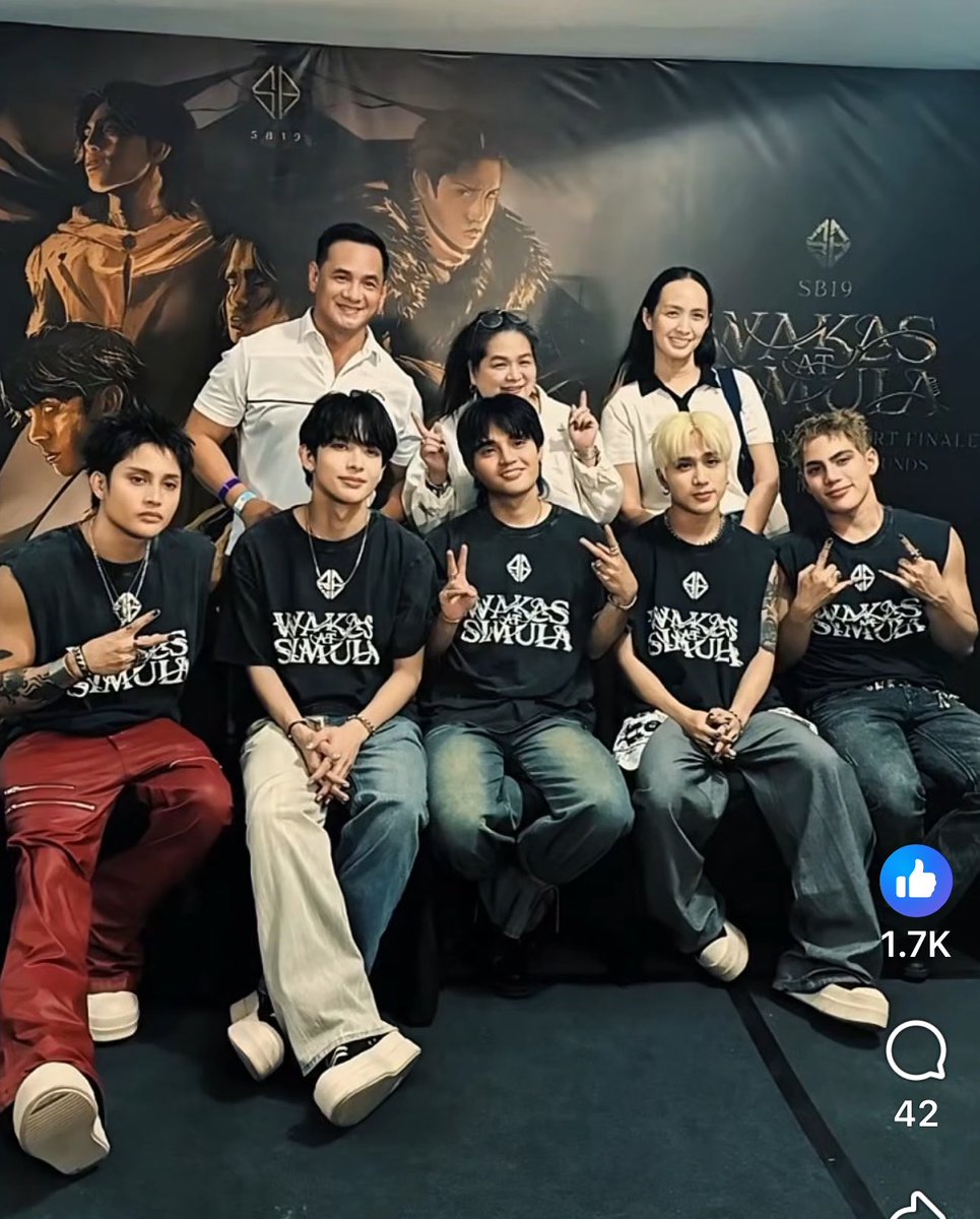 Janina🍢 tweet media