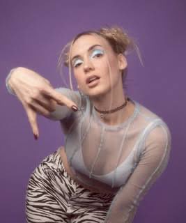 Personne tweet media