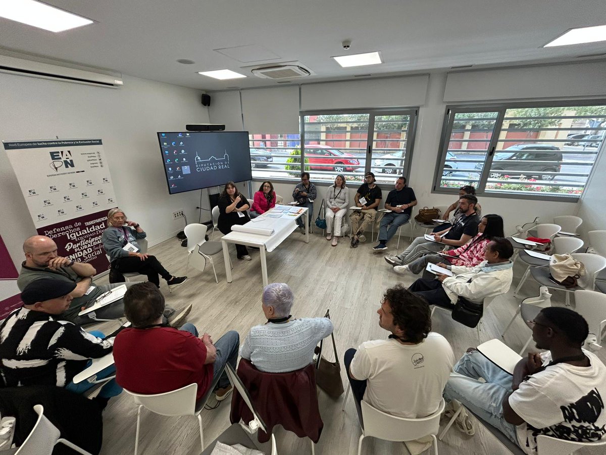 EAPN España tweet media