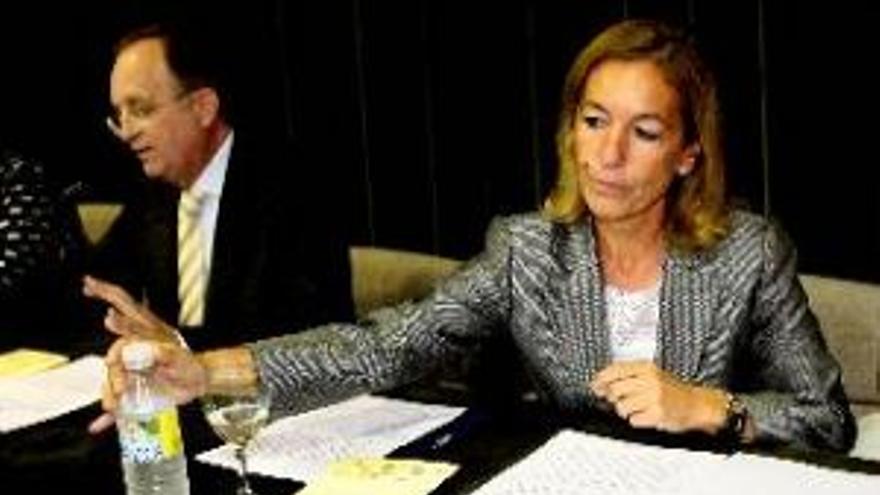 La Jueza Palacios prevaricando  sin ningún pudor a favor de De Cospedal..
¡¡ VERGONZOSO !!