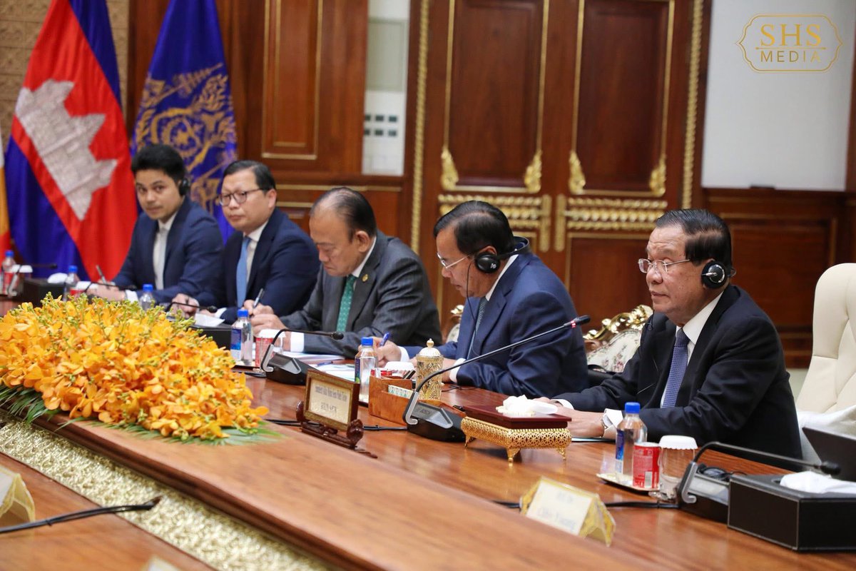 thyrithchea's tweet photo. Accompanying Samdech Techo, the Acting Head of State, in a meeting with His Excellency Wang Yi, Minister of Foreign Affairs of China, at the Senate of Cambodia on April 23, 2026. https://t.co/BqiLhUUNNT