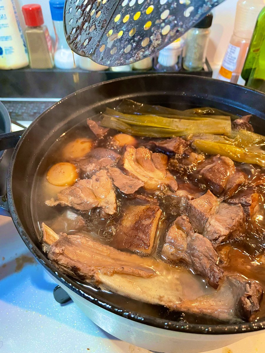 piro_kitchen's tweet photo. 今日のはこんな感じでーす(´˘`＊)✨️
白髪ネギ頑張りました！ https://t.co/gllgqjjEmP