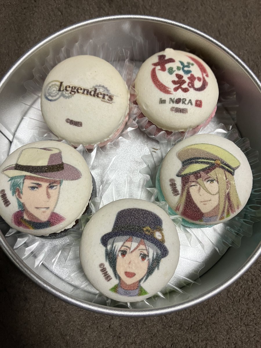 StellaLun(ステラリュヌ)さんコラボのマカロン5個セットの缶めちゃくちゃ良くない？？？？
#SideM #香芝市